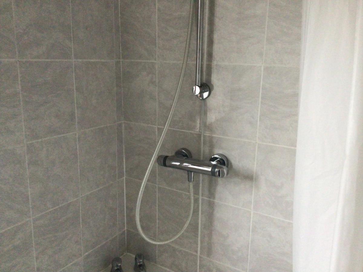 Apartamento Cool And Cosy Brandon  Exterior foto